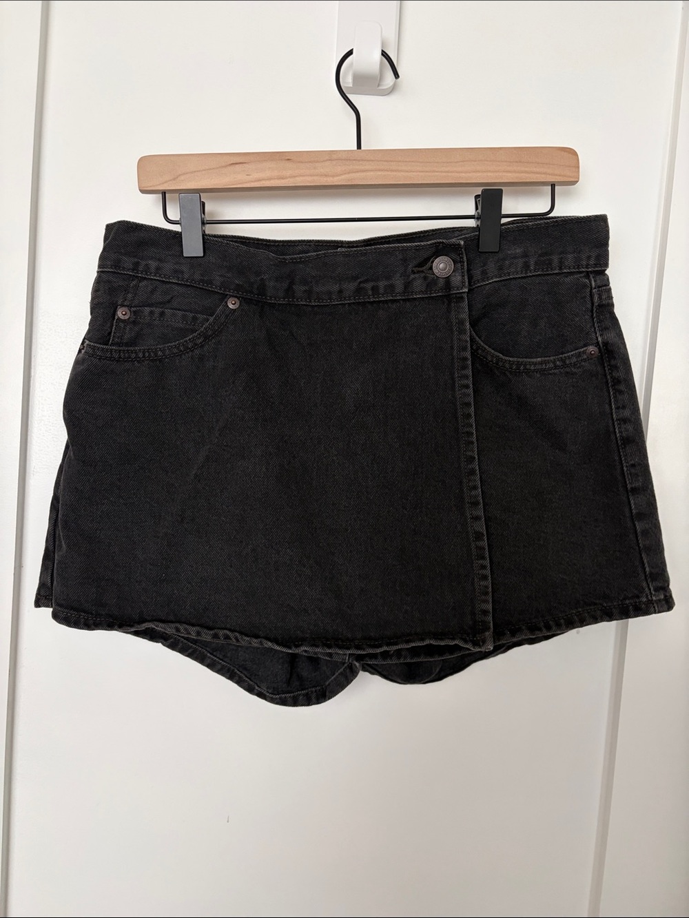Levi’sDenim Skort Shorts